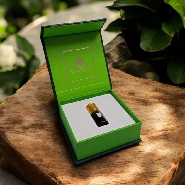 Oud Wood Essential oil Grade A – OEA+